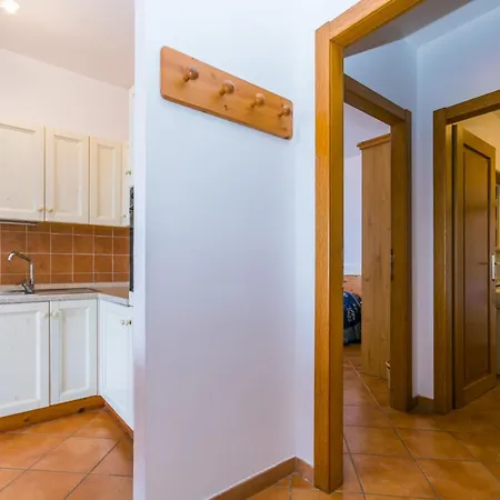 Le Poste Del Pianone By Interhome Апартаменты