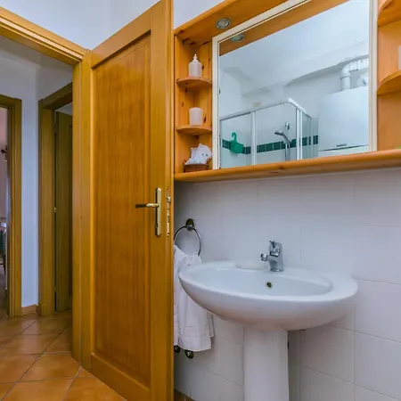 Апартаменты Le Poste Del Pianone By Interhome